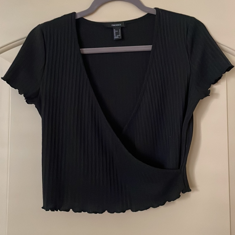 Black surplice crop top